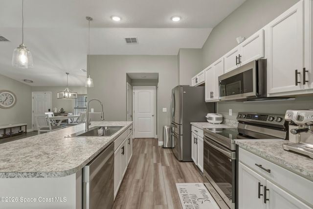 270 Buzby Street SE, Palm Bay, FL 32909