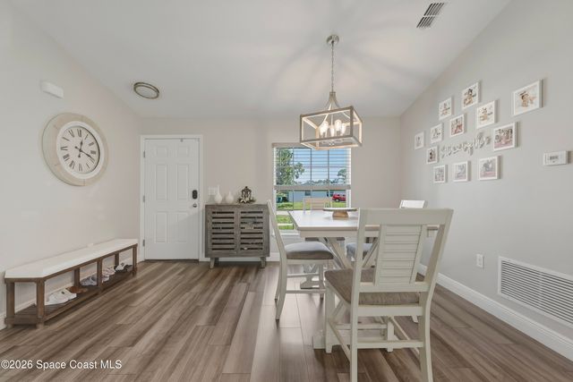 270 Buzby Street SE, Palm Bay, FL 32909