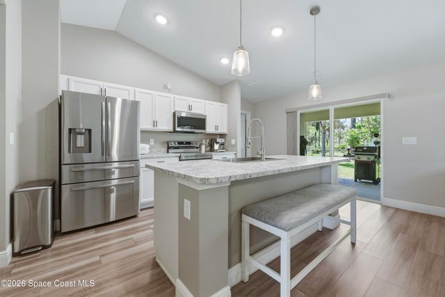 270 Buzby Street SE, Palm Bay, FL 32909