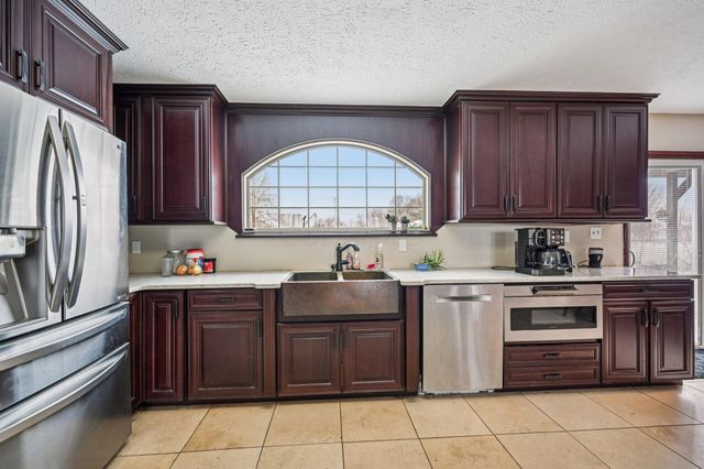 11295 Pickerington Road NW, Pickerington, OH 43147