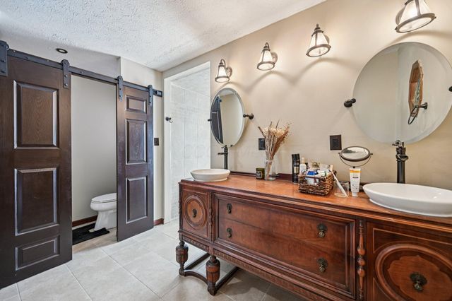 11295 Pickerington Road NW, Pickerington, OH 43147