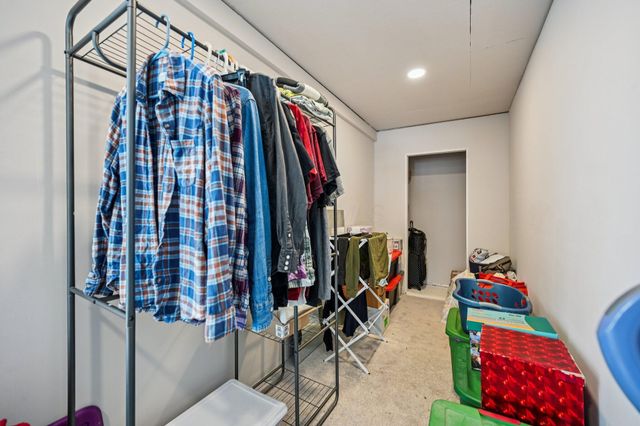 11295 Pickerington Road NW, Pickerington, OH 43147