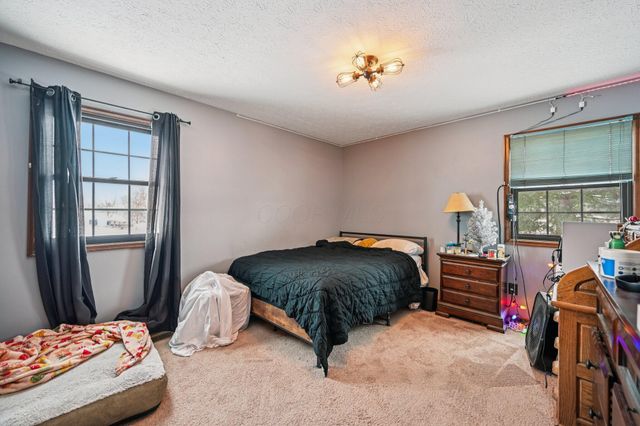 11295 Pickerington Road NW, Pickerington, OH 43147