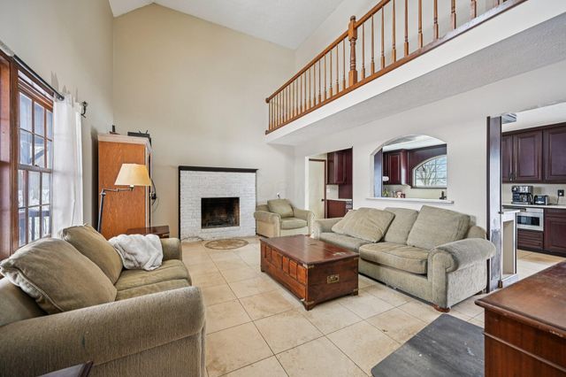 11295 Pickerington Road NW, Pickerington, OH 43147