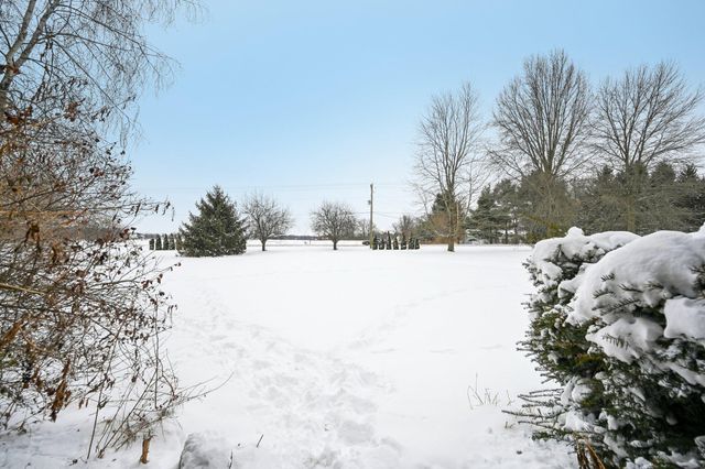 11295 Pickerington Road NW, Pickerington, OH 43147