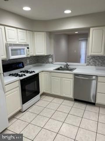 3706 BUXMONT RD, Marlton, NJ 08053