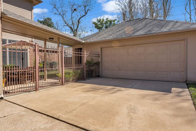 14203 Verde Mar Lane, Houston, TX 77095