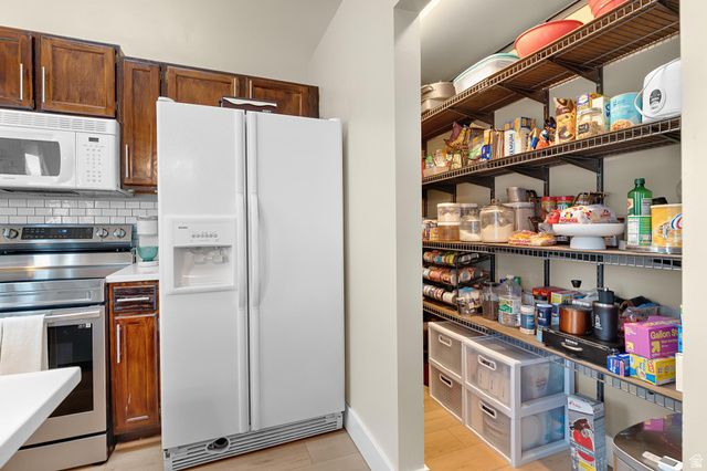 6641 S COLEUS CT, West Jordan, UT 84081