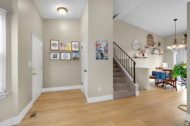 6641 S COLEUS CT, West Jordan, UT 84081