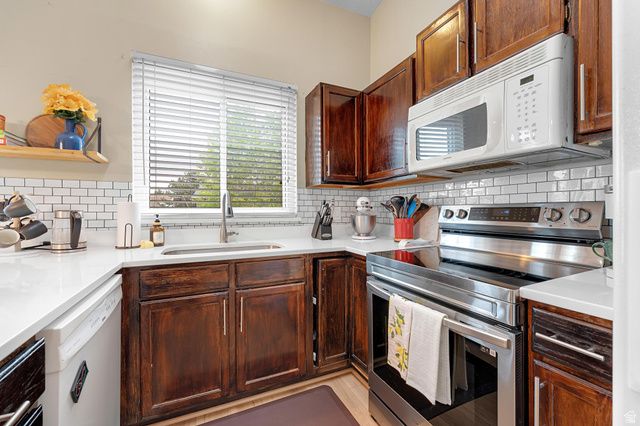 6641 S COLEUS CT, West Jordan, UT 84081