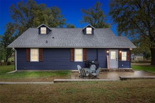 8751 Deer Crest Drive, Cedar Rapids, IA 52411