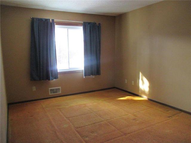 2870 Castleford Court, Saint Paul, MN 55125