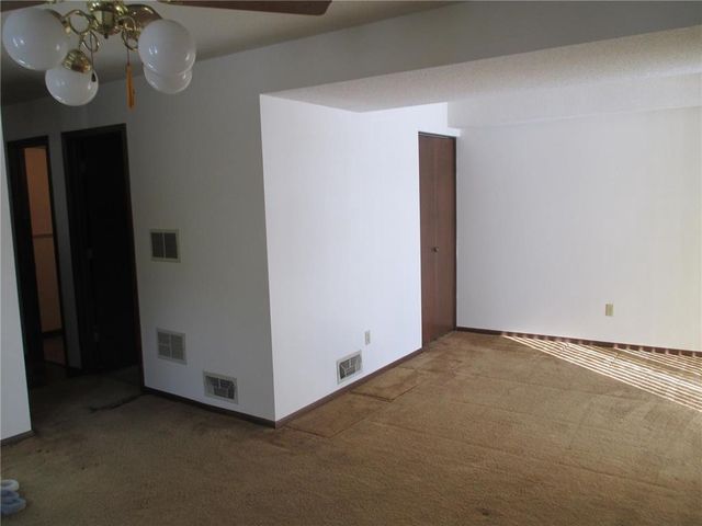 2870 Castleford Court, Saint Paul, MN 55125