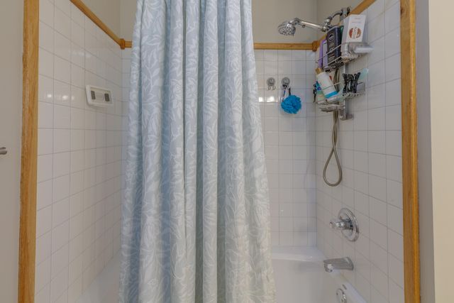 182 Century Drive, Rossville, GA 30741