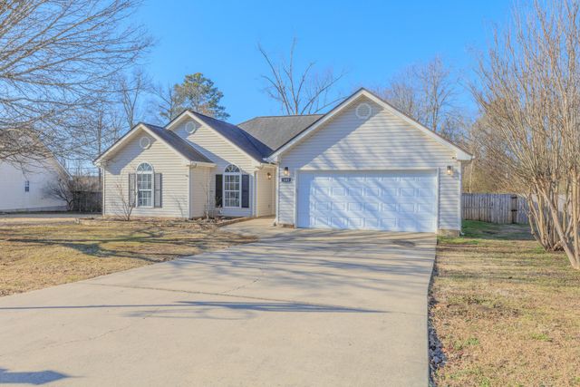 182 Century Drive, Rossville, GA 30741