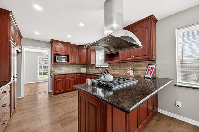 4230 Annawood Circle, Spring, TX 77388