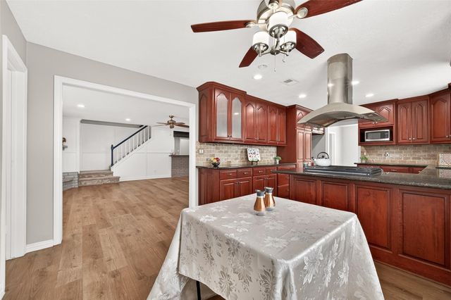 4230 Annawood Circle, Spring, TX 77388