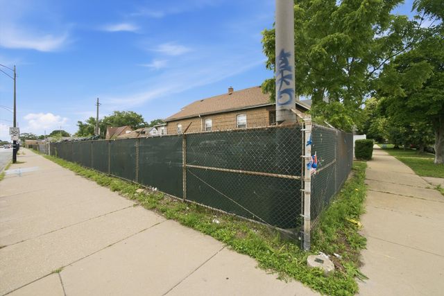 5101 S Richmond Street, Chicago, IL 60632