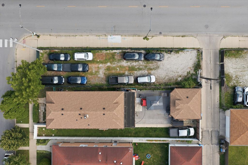 5101 S Richmond Street, Chicago, IL 60632