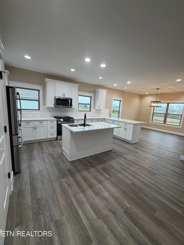 231 Tuttle Lane, Crossville, TN 38571