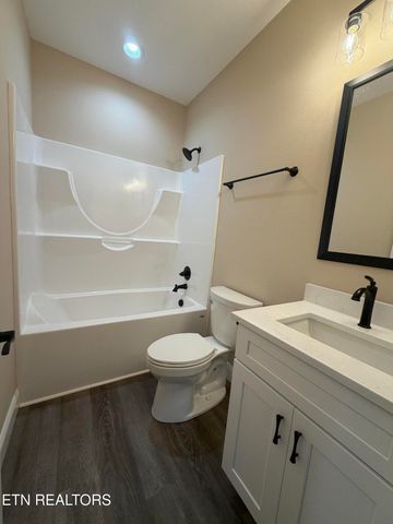 231 Tuttle Lane, Crossville, TN 38571