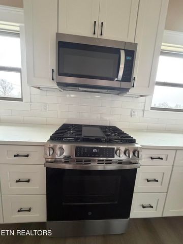 231 Tuttle Lane, Crossville, TN 38571