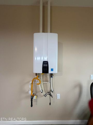 231 Tuttle Lane, Crossville, TN 38571