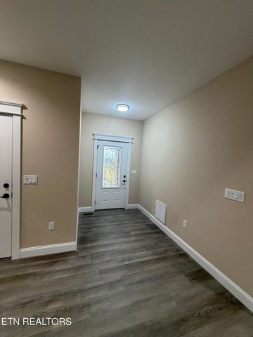 231 Tuttle Lane, Crossville, TN 38571