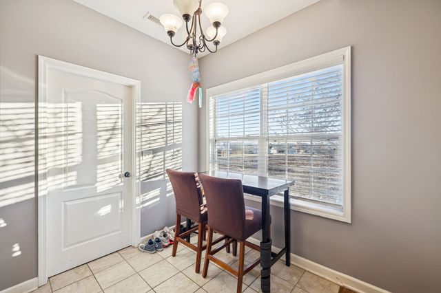 394 Heron Ridge Ct, Clarksville, TN 37040