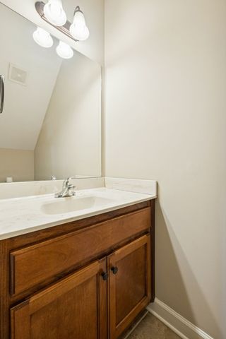 394 Heron Ridge Ct, Clarksville, TN 37040