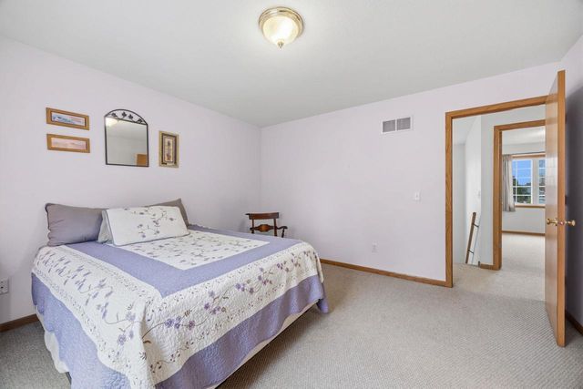 1409 Montclair Place, Fort Atkinson, WI 53538