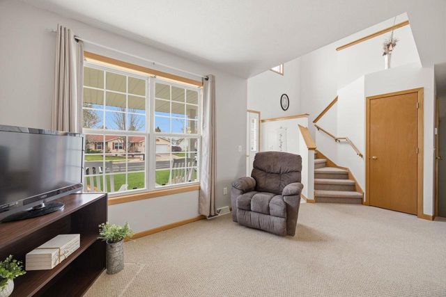 1409 Montclair Place, Fort Atkinson, WI 53538