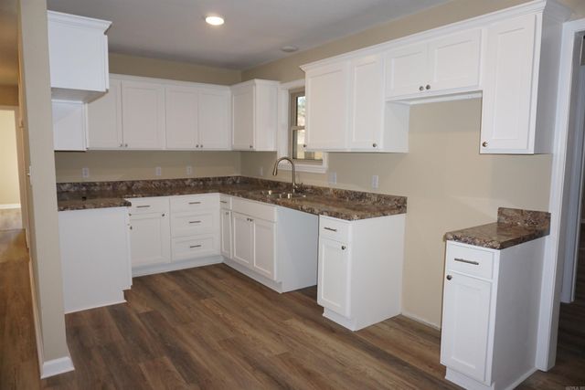 804 Linda Street, Bald Knob, AR 72010