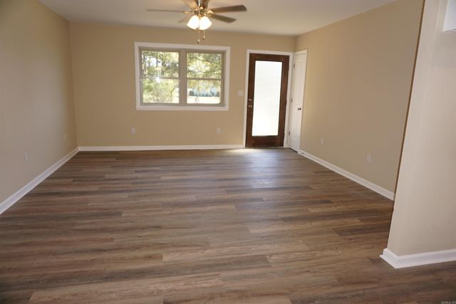 804 Linda Street, Bald Knob, AR 72010