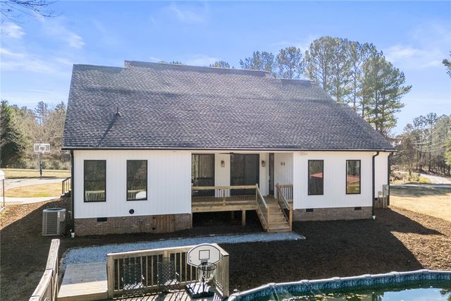 310 Stribling Shoals Road, Walhalla, SC 29691