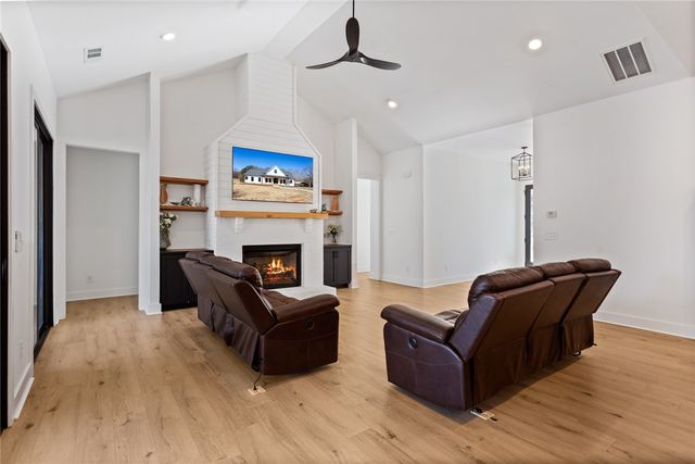 310 Stribling Shoals Road, Walhalla, SC 29691