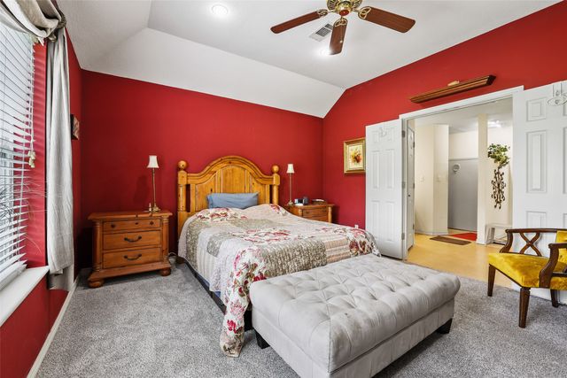 1673 County Road 1525, Ector, TX 75439