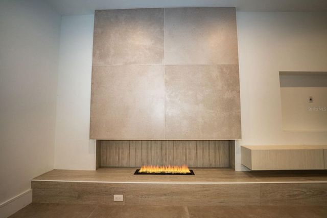 3010 W TRILBY AVENUE, Tampa, FL 33611