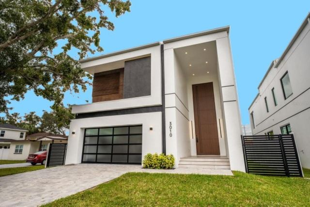 3010 W TRILBY AVENUE, Tampa, FL 33611