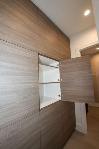 3010 W TRILBY AVENUE, Tampa, FL 33611