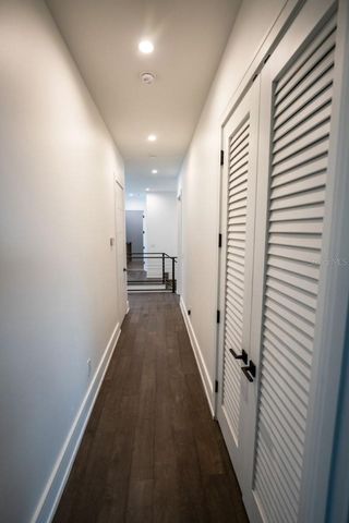 3010 W TRILBY AVENUE, Tampa, FL 33611