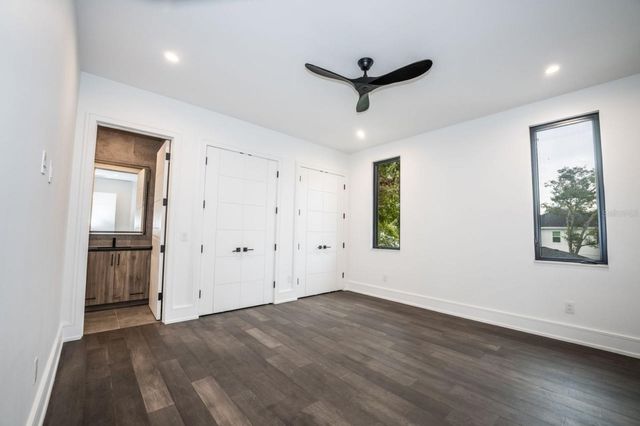 3010 W TRILBY AVENUE, Tampa, FL 33611