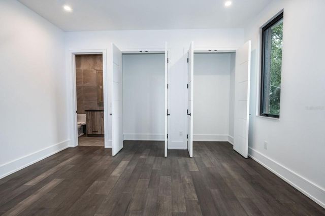 3010 W TRILBY AVENUE, Tampa, FL 33611