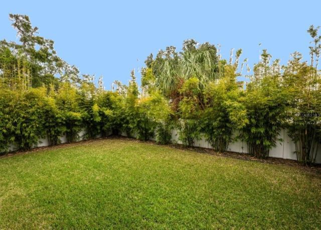 3010 W TRILBY AVENUE, Tampa, FL 33611