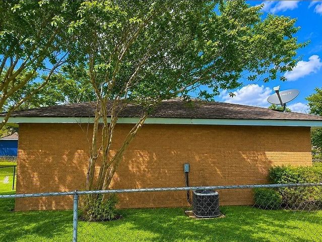 4378 Old Fort Worth Road, Midlothian, TX 76065
