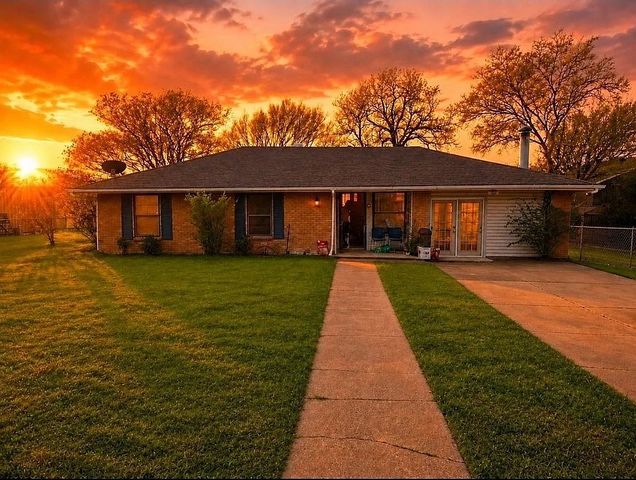 4378 Old Fort Worth Road, Midlothian, TX 76065