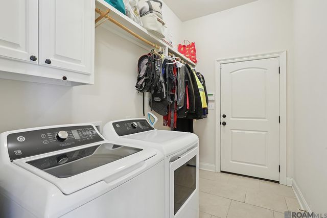 1706 S Gonzales Trace Ave, Gonzales, LA 70737