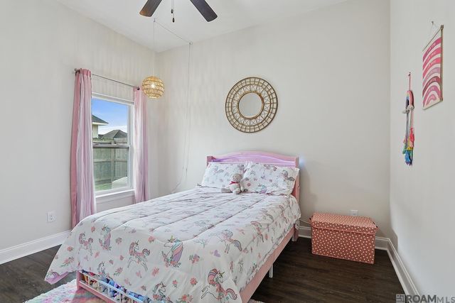 1706 S Gonzales Trace Ave, Gonzales, LA 70737