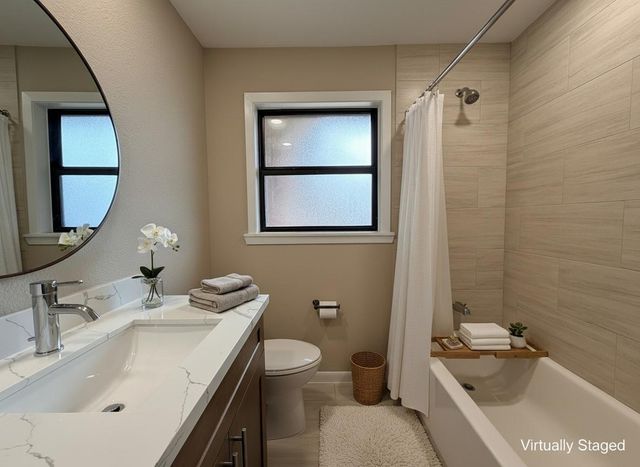 2026 John Street, Pasadena, TX 77502