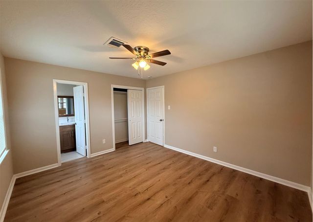 2026 John Street, Pasadena, TX 77502